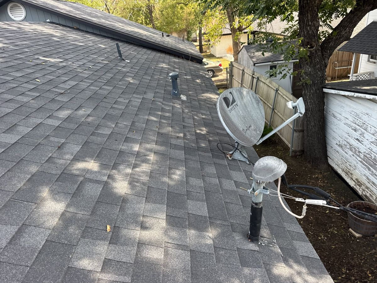 Field photograph of hail damage in ITASCA, TX